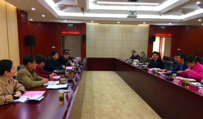 �й�ũ����ѵ���˸�����ũ��ְҵ����ѧ